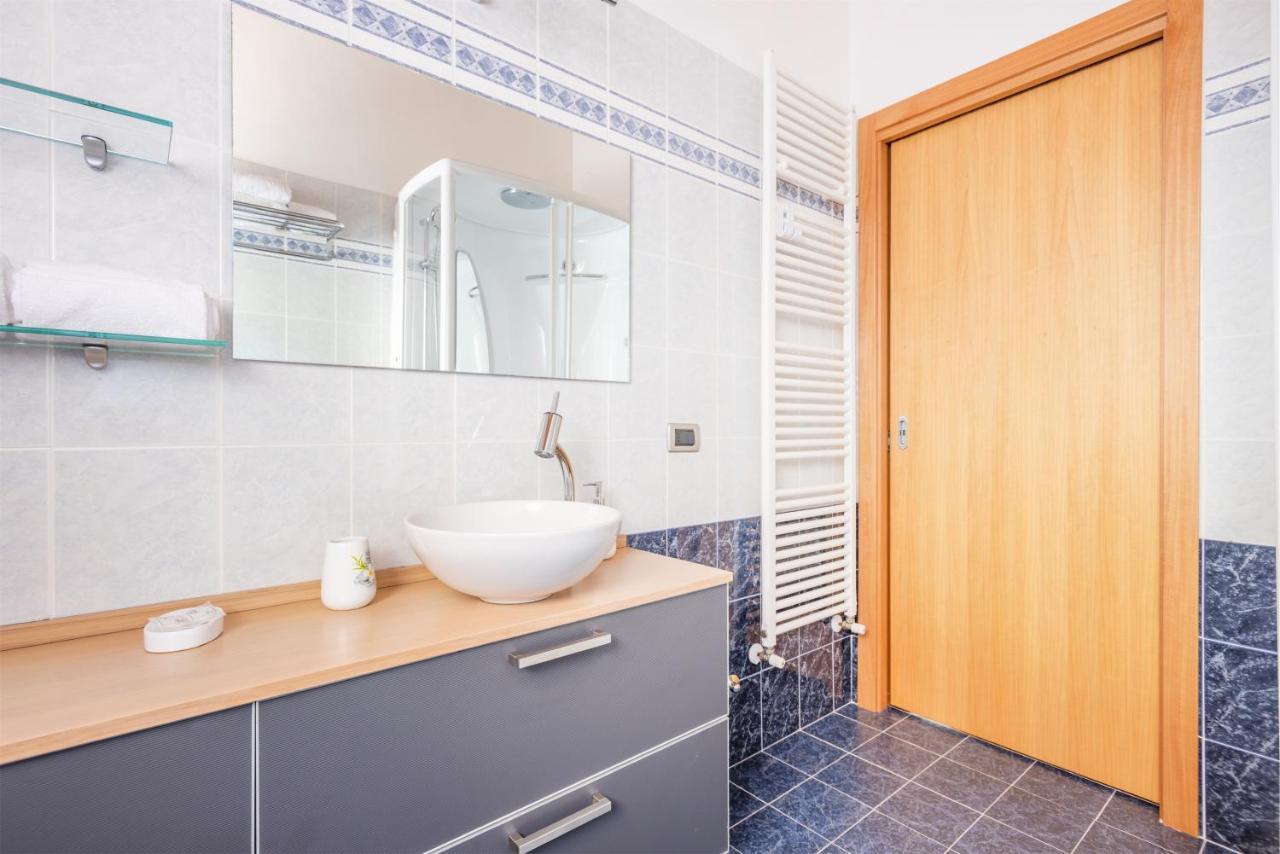 Casa Francesca Relax Apartment Limone sul Garda Exterior photo