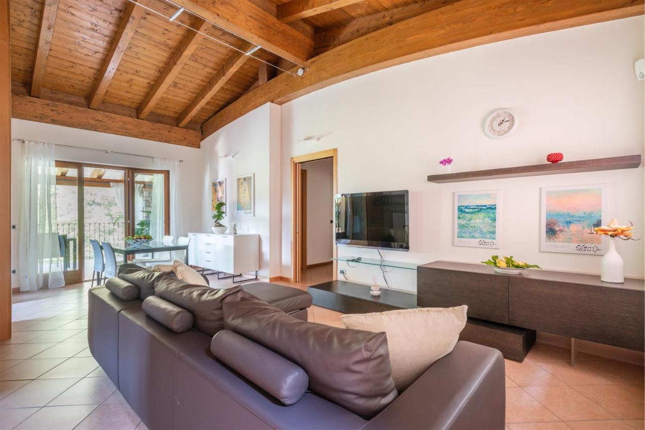 Casa Francesca Relax Apartment Limone sul Garda Exterior photo