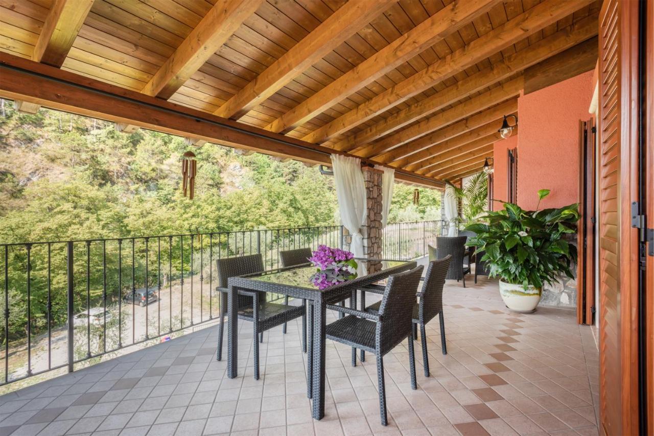Casa Francesca Relax Apartment Limone sul Garda Exterior photo